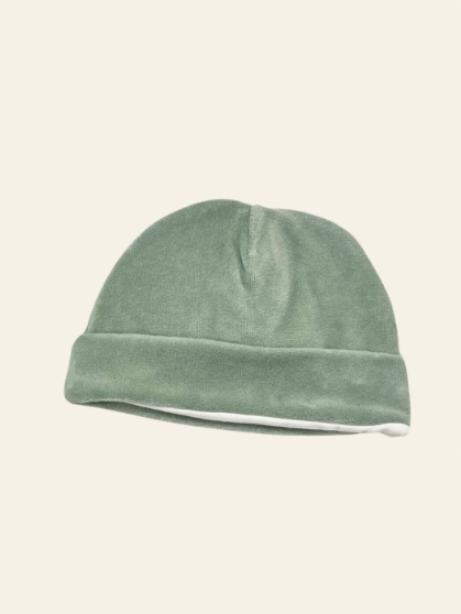 Cappellino montagne verdi